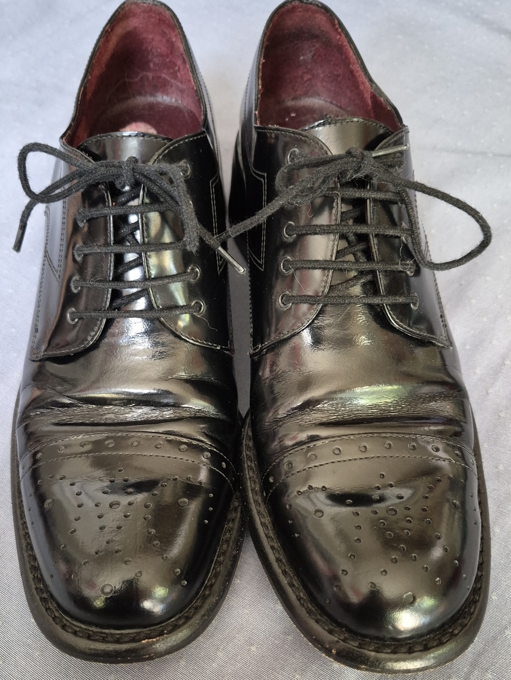 Y2K BCBG Black Patent Leather Cap Toe Oxfords Womens 8.5M Twee Menswear Inspired